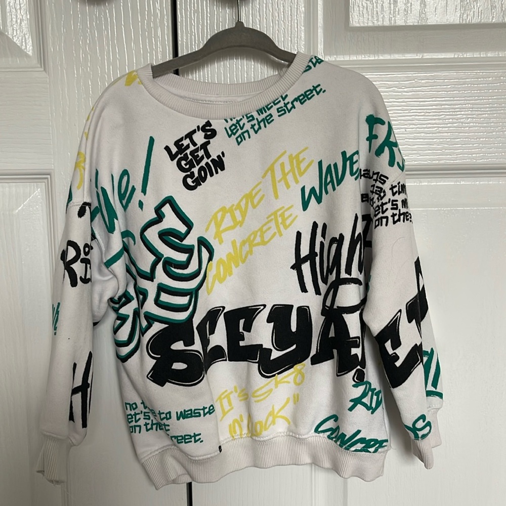 Graffiti sweatshirt